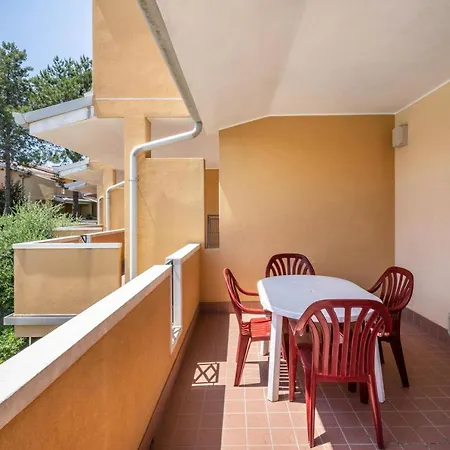 Selene Apartment *